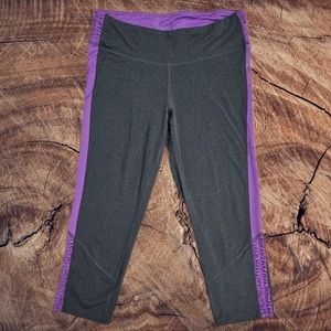 Champion Women's Fitness Capri Leggings (660002)